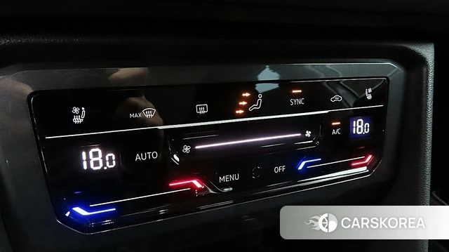 Volkswagen Tiguan Allspace 2022 Серебристо-серый из Кореи, фото 3