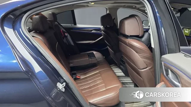 BMW 5 Series (G30) 2018 Синий из Кореи, фото 3