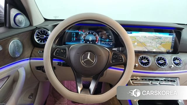 Mercedes-Benz E-Class W213 2018 Серый из Кореи, фото 3