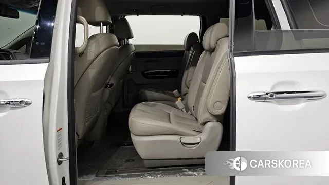 Kia The New Carnival 2018 Белый из Кореи, фото 3