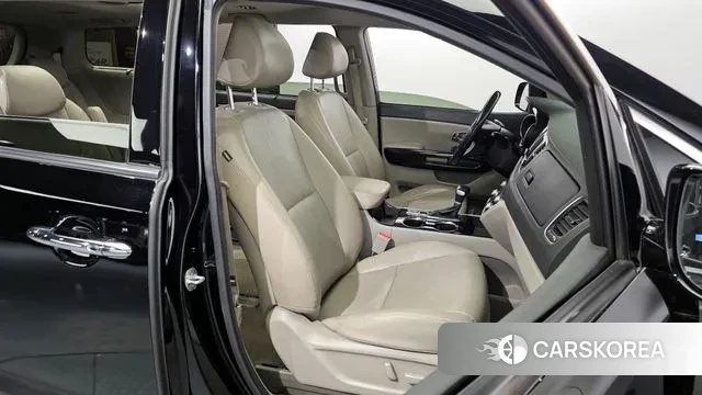 Kia The New Carnival 2020 Черный из Кореи, фото 3