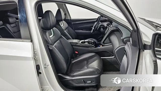 Hyundai Tucson (NX4) 2021 Белый из Кореи, фото 3