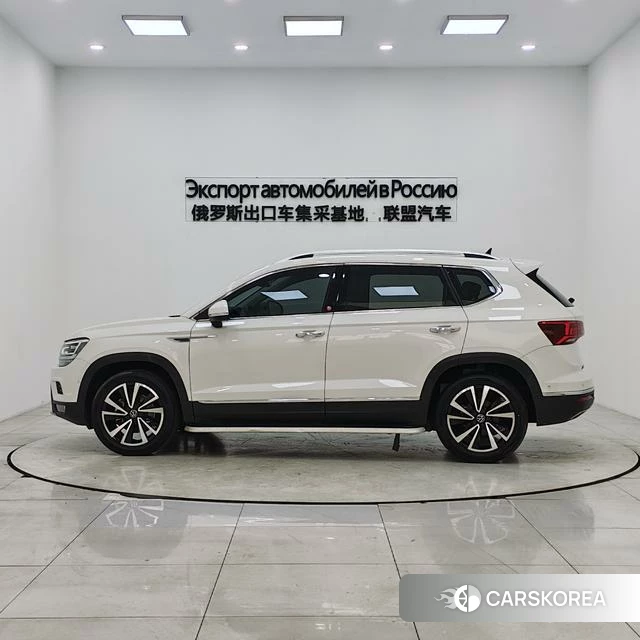 Volkswagen Tuyue 2022 Белый из Китая, фото 3