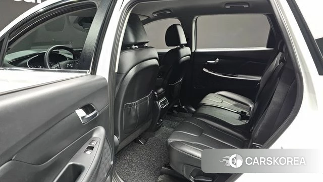 Hyundai The New Santa Fe 2022 Белый из Кореи, фото 3