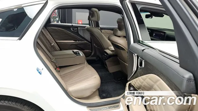 Kia K8 Hybrid 2023 Белый из Кореи, фото 3