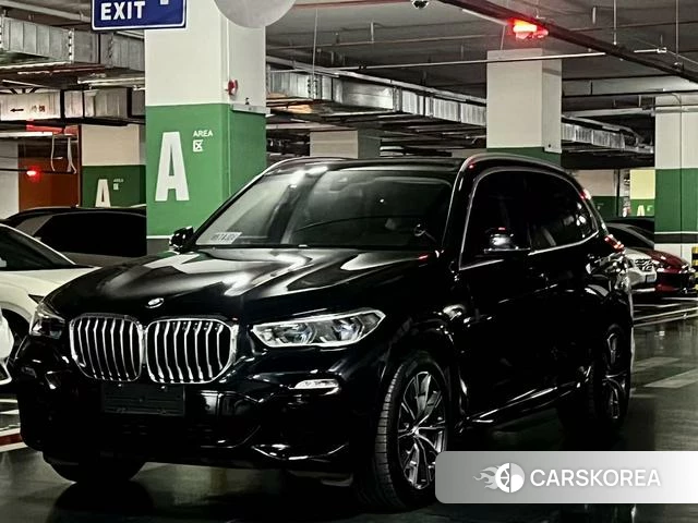 BMW X5 (imported) 2021 Черный из Китая, фото 3