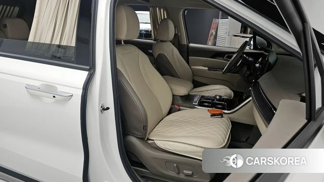 Kia Carnival 4th generation 2023 Белый из Кореи, фото 3