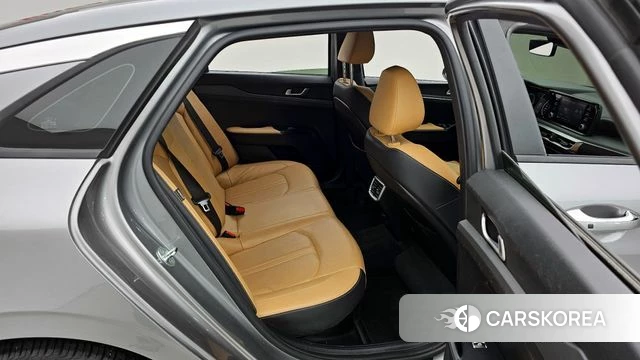 Kia K5 Hybrid 3rd Generation 2022 Серебристо-серый из Кореи, фото 3