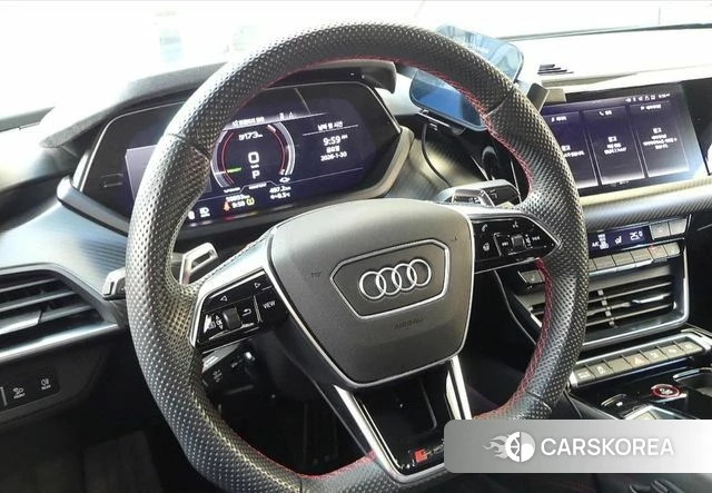 Audi RS e-Tron GT 2022 Белый из Кореи, фото 3