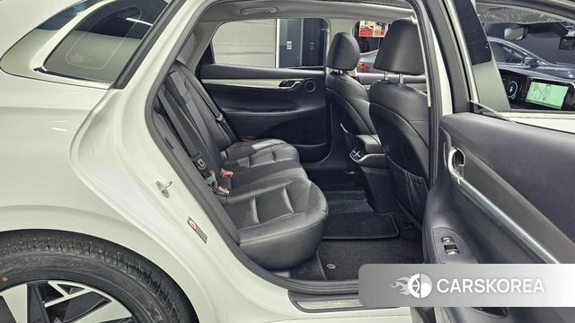 Hyundai The New Grandeur IG Hybrid 2021 Белый из Кореи, фото 3