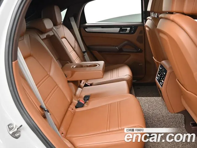 Porsche Cayenne (PO536) 2023 Жемчужный цвет из Кореи, фото 3