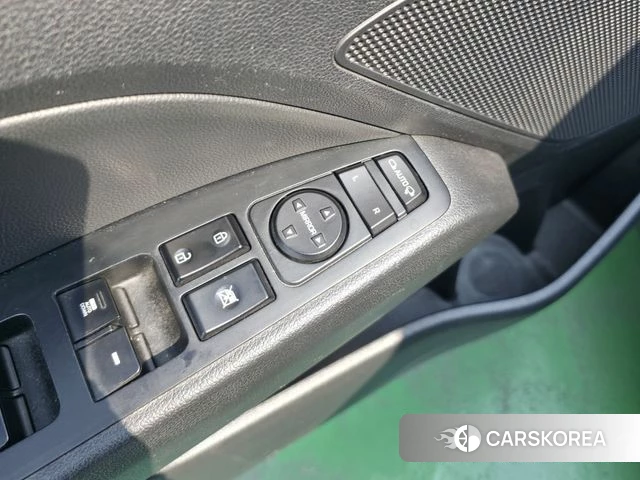 Hyundai Avante AD 2018 Черный из Кореи, фото 3