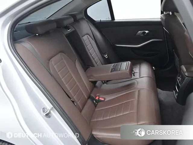 BMW 3 Series (G20) 2020 Серебряный из Кореи, фото 3