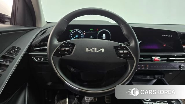 Kia Di Ol Nu Niro 2022 Белый из Кореи, фото 3