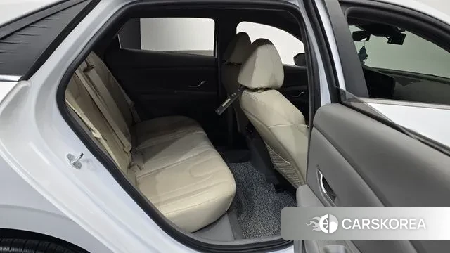 Hyundai Avante (CN7) 2023 Белый из Кореи, фото 3