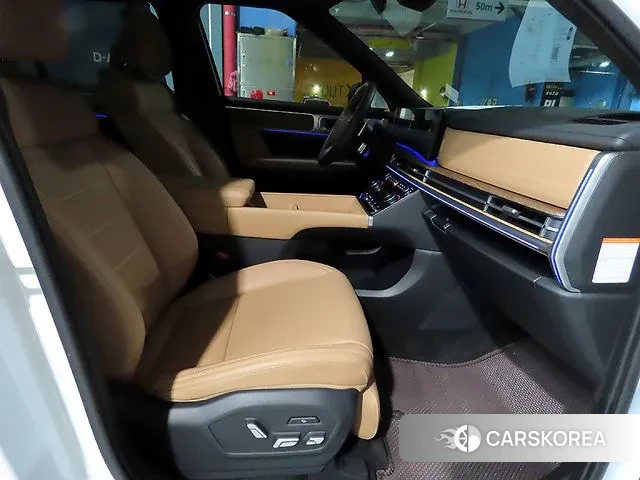 Hyundai Santa Fe (MX5) 2025 Белый из Кореи, фото 3