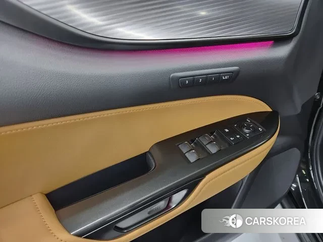 Lexus NX450h + 2nd generation 2025 Черный из Кореи, фото 3