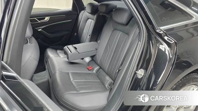 Audi A6 (C8) 2021 Черный из Кореи, фото 3