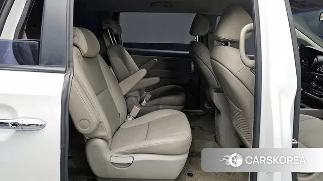 Kia The New Carnival 2018 Белый из Кореи, фото 3