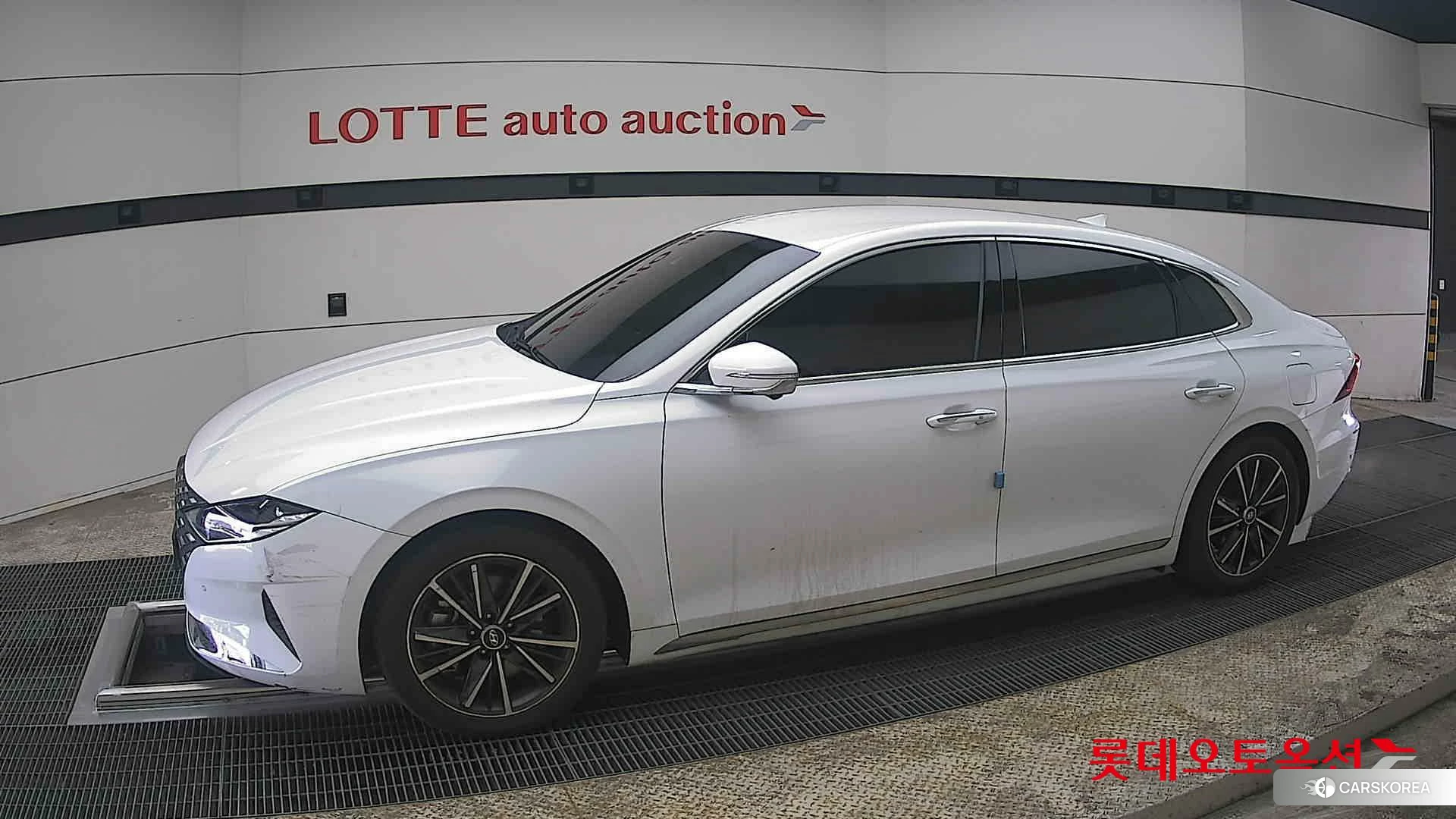 Hyundai Grandeur 2023 Serenity White Pearl (Optional addition) из Кореи, фото 3