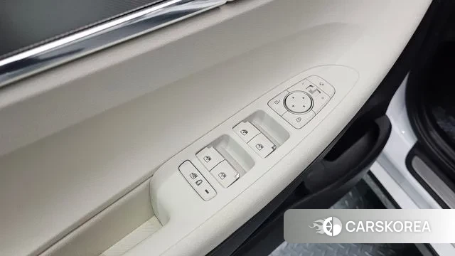 Hyundai The New Grandeur IG Hybrid 2022 Белый из Кореи, фото 3