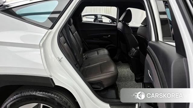 Hyundai The New Tucson (NX4) 2024 Белый из Кореи, фото 3