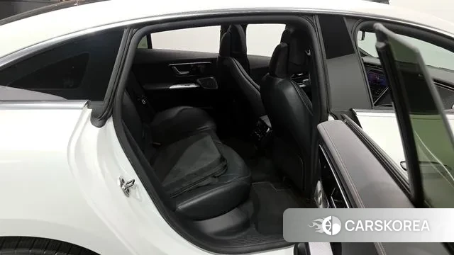 Mercedes-Benz EQE V295 2023 Белый из Кореи, фото 3