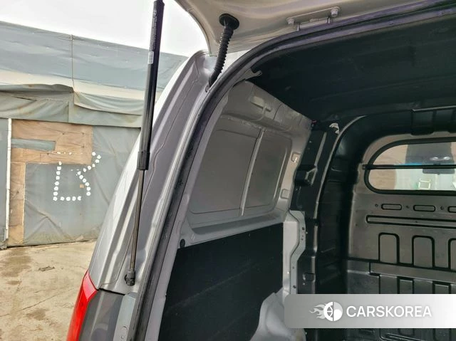 Hyundai The New Grand Starex 2018 Серебряный из Кореи, фото 3