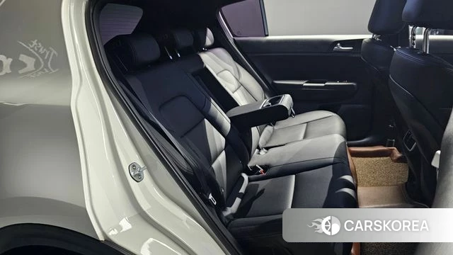 Kia Sportage The Bold 2019 Белый из Кореи, фото 3