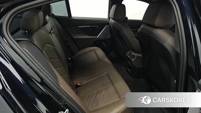 BMW 5 Series (G60) 2026 Черный из Кореи, фото 3