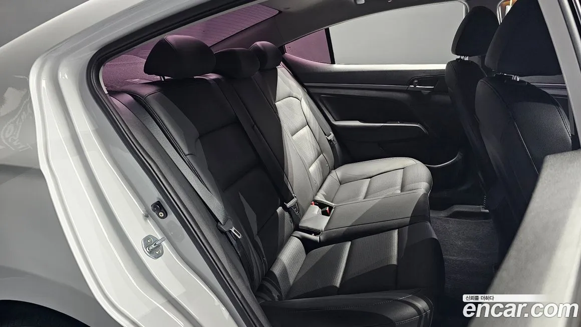 Hyundai Avante AD id 1515682 из Кореи 3