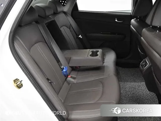 Kia The New K5 2nd generation 2019 Белый из Кореи, фото 3