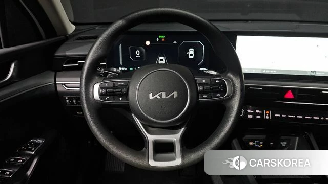 Kia The New K5 3rd generation 2024 Белый из Кореи, фото 3