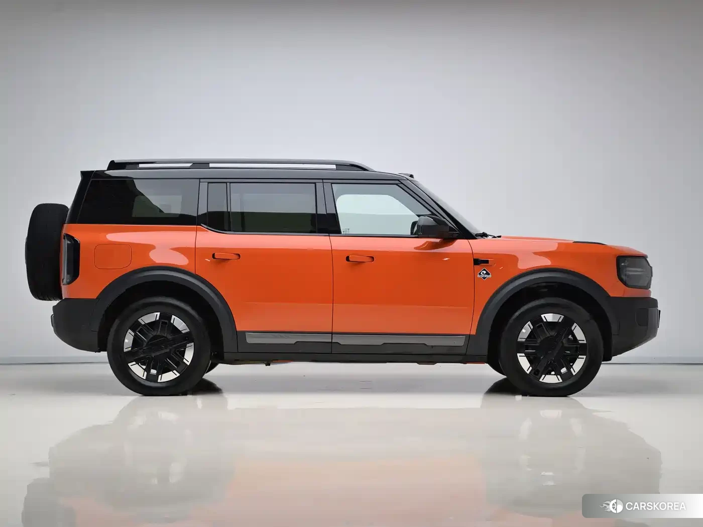 Ford Bronco 2025 Yellow/orange из Китая, фото 3
