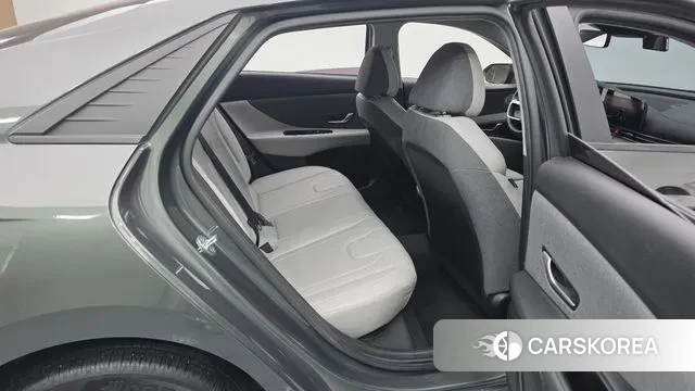 Hyundai Avante (CN7) 2021 Цвет тростника из Кореи, фото 3