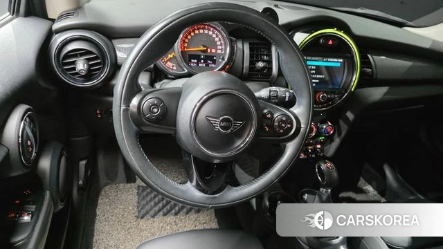 Mini Cooper 2018 Цвет тростника из Кореи, фото 3