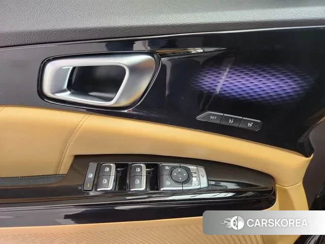 Kia Carnival 4th generation 2022 Черный из Кореи, фото 3