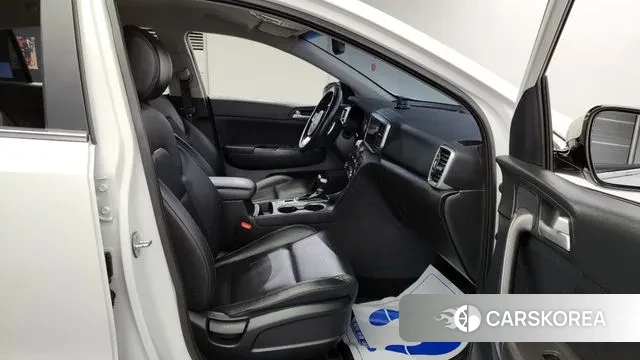 Kia Sportage The Bold 2019 Белый из Кореи, фото 3