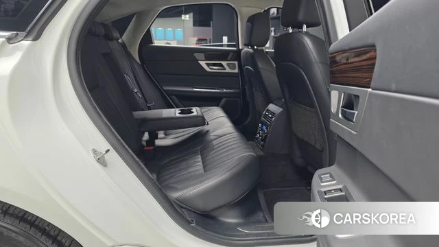 Jaguar XF (X260) 2019 Белый из Кореи, фото 3