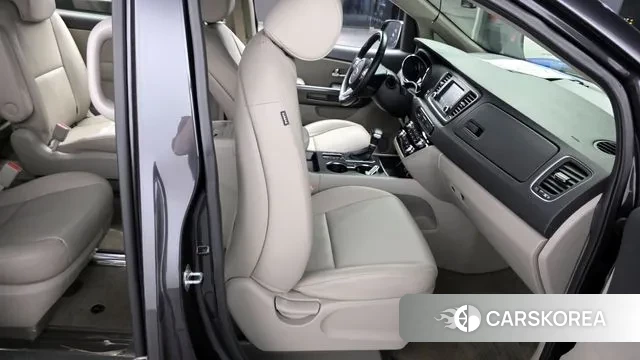 Kia The New Carnival 2019 Серый из Кореи, фото 3