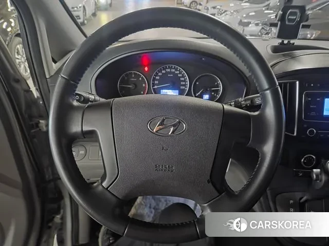 Hyundai The New Grand Starex 2020 Серый из Кореи, фото 3