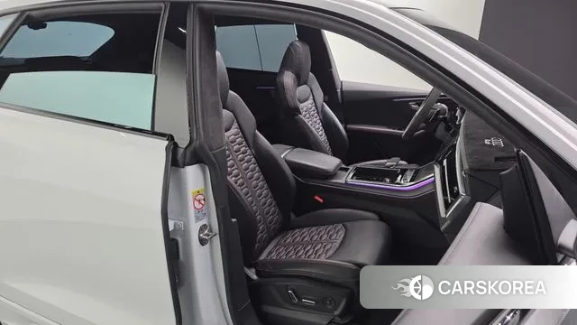 Audi RSQ8 (4M) 2022 Белый из Кореи, фото 3