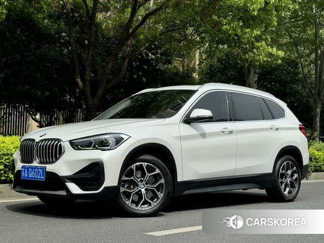 BMW X1 2021 Белый из Китая, фото 3