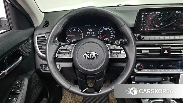 Kia Seltos 2021 Белый из Кореи, фото 3