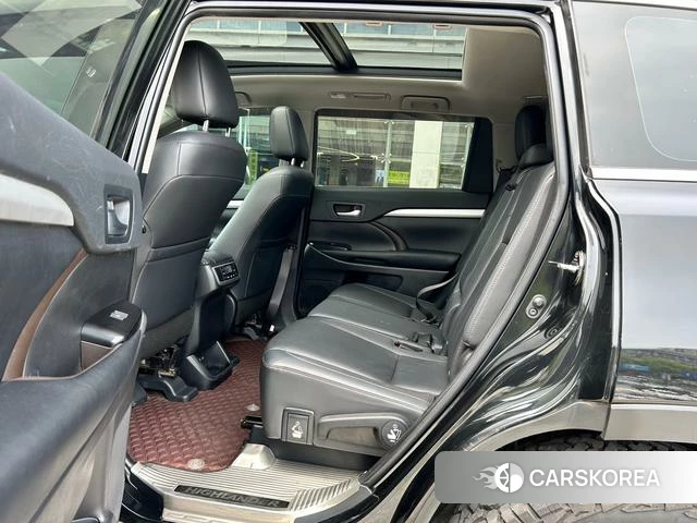 Toyota Highlander 2021 Черный из Китая, фото 3