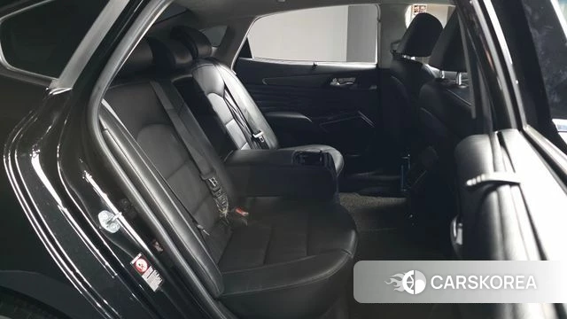 Kia K7 Premier 2021 Черный из Кореи, фото 3