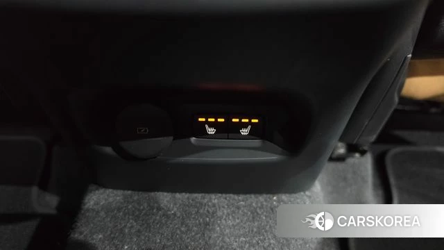 Volvo XC40 2022 Белый из Кореи, фото 3