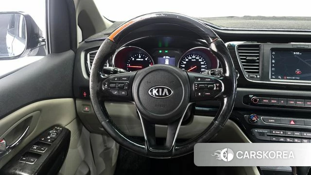 Kia The New Carnival 2018 Белый из Кореи, фото 3