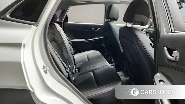 Hyundai Kona 2018 Белый из Кореи, фото 3