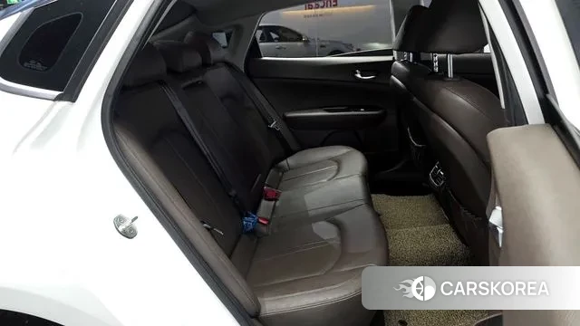 Kia The New K5 2nd generation 2018 Белый из Кореи, фото 3